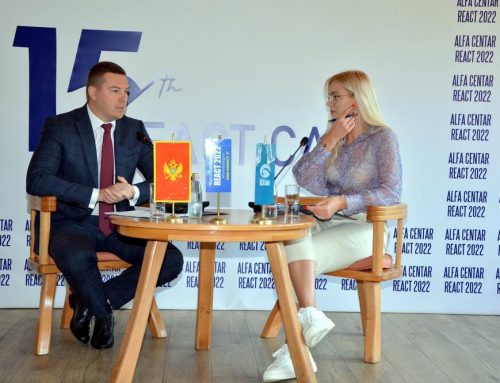 REACT 2020 Adžić: Problematična loša medijska i neodgovorna politička scena